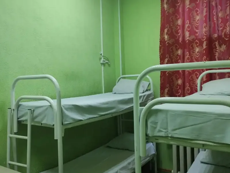 Кровать в общем номере в хостеле «ХотелХот Бауманская»