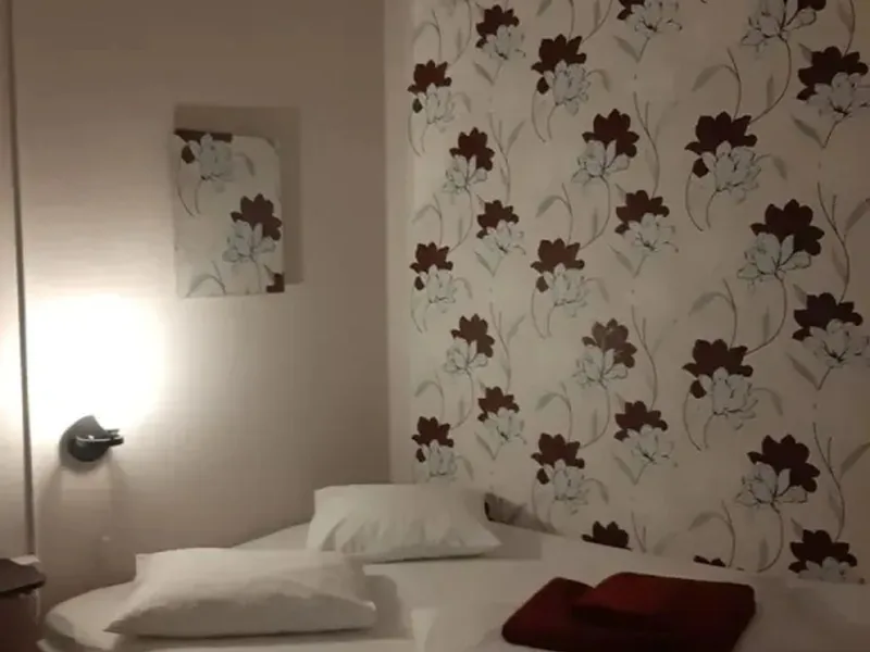 Другие фото номеров хостела «Artist Hostel на Цветном Бульваре»