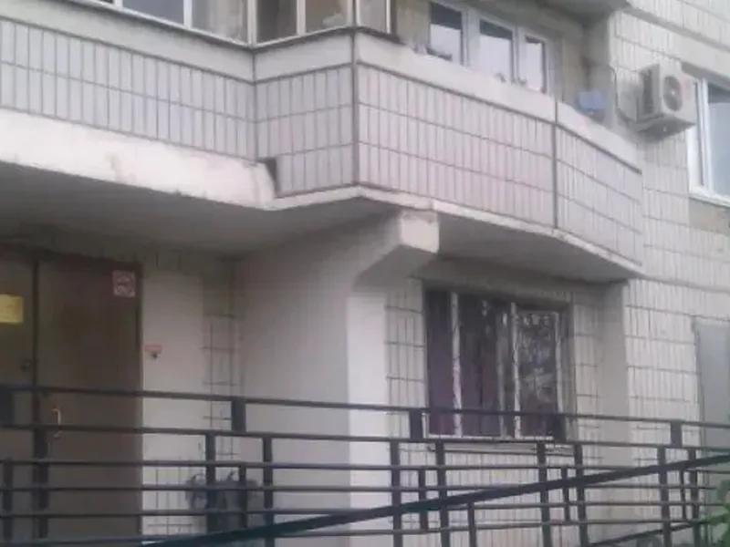 Фасад / вход «Na Alma-Atinskoj Hostel»