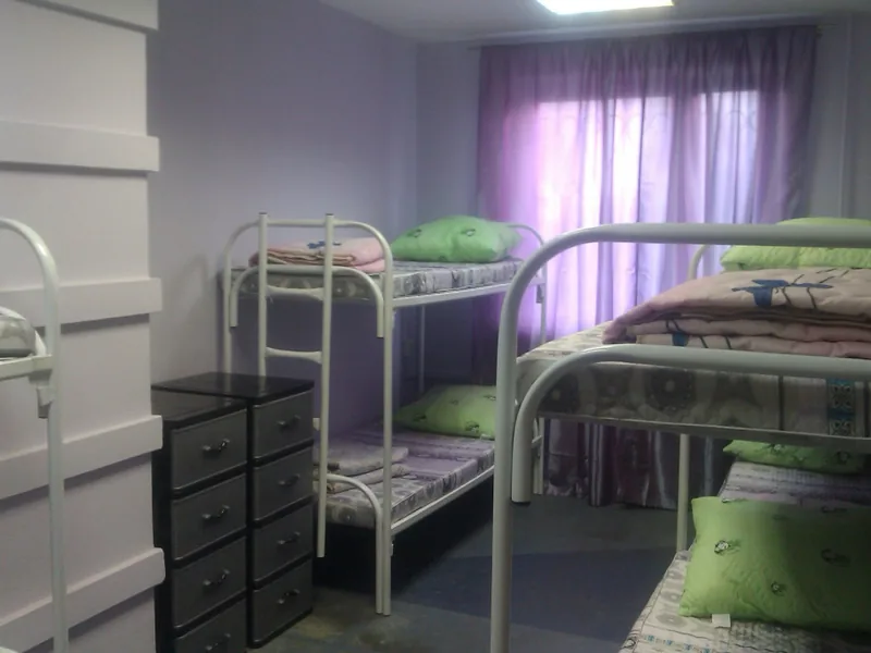 Кровать в общем номере (мужской номер) в хостеле «Na Alma-Atinskoj Hostel»