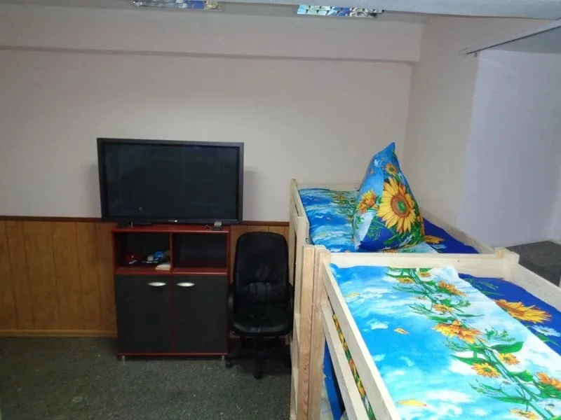 Hostel Na Arbate, Smolenskaya Naberezhnaya 2A, 121099, Москва