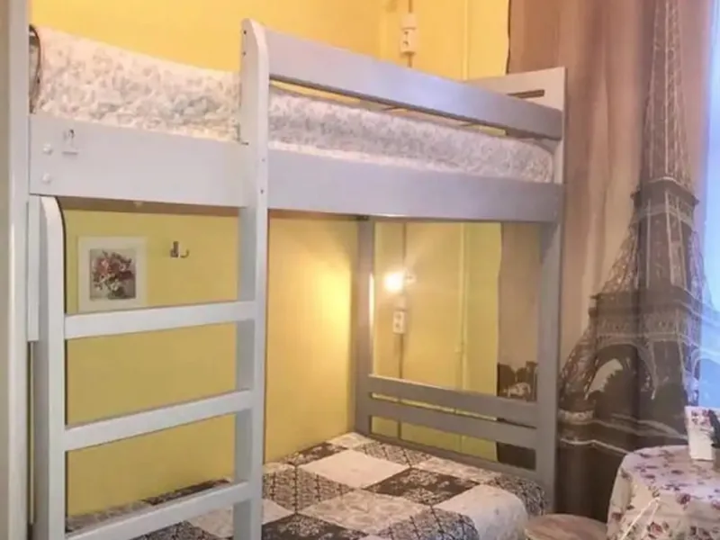 Кровать в общем номере (женский номер) в хостеле «Mini-hotel Provans - Hostel»