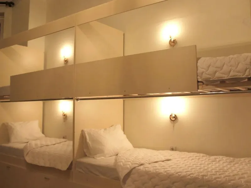 Фасад / вход «Oh So Indie House Hostel»