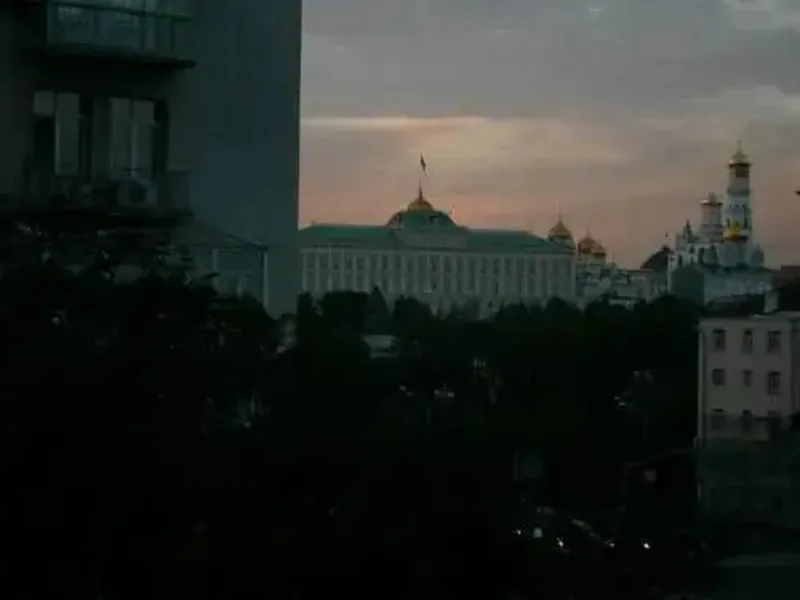 Фасад / вход «Stary Zamok»