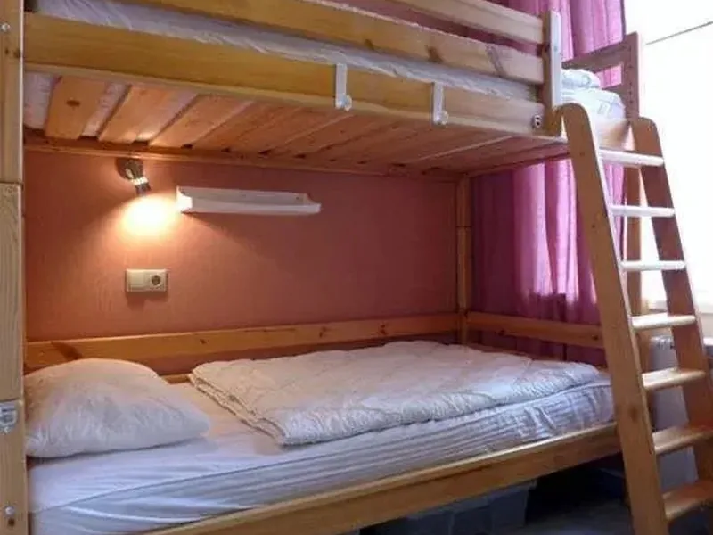Номер в хостеле «Comrade Hostel»