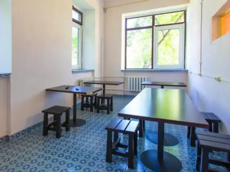 Фасад / вход «Labirint Hostel»