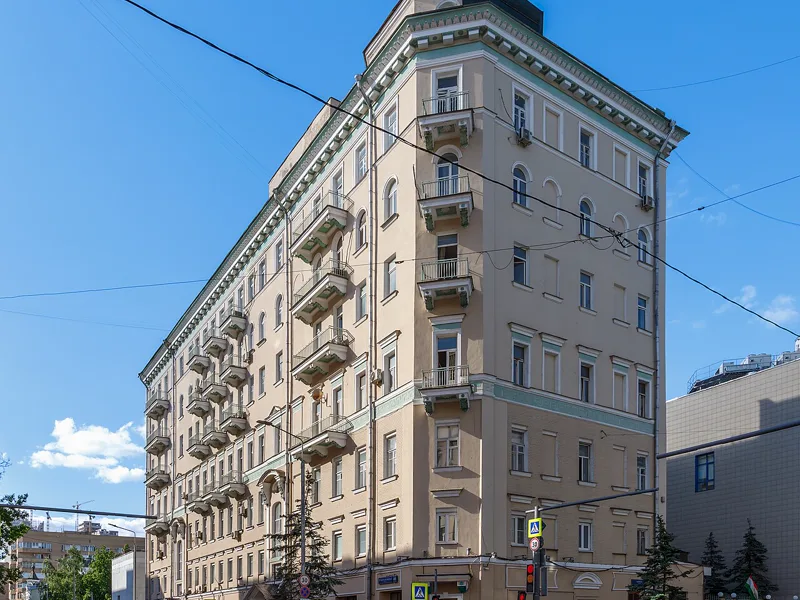 Фасад / вход «Master And Margarita Hostel»