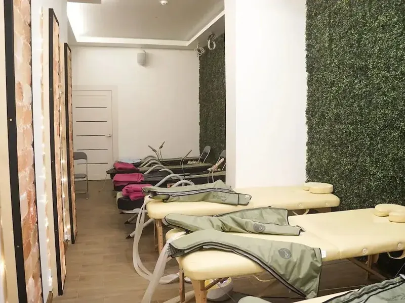 Другие фото хостела «Monastic Wellness Hostel»