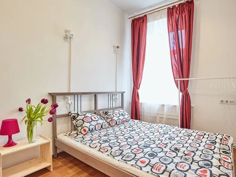 Hostel Rainbow, per. Luchnikov, 7/4, stroenie 6, Moskva, Russia, 101000