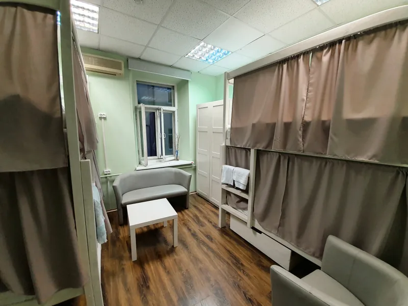 Фасад / вход «Sunrise Hostel»
