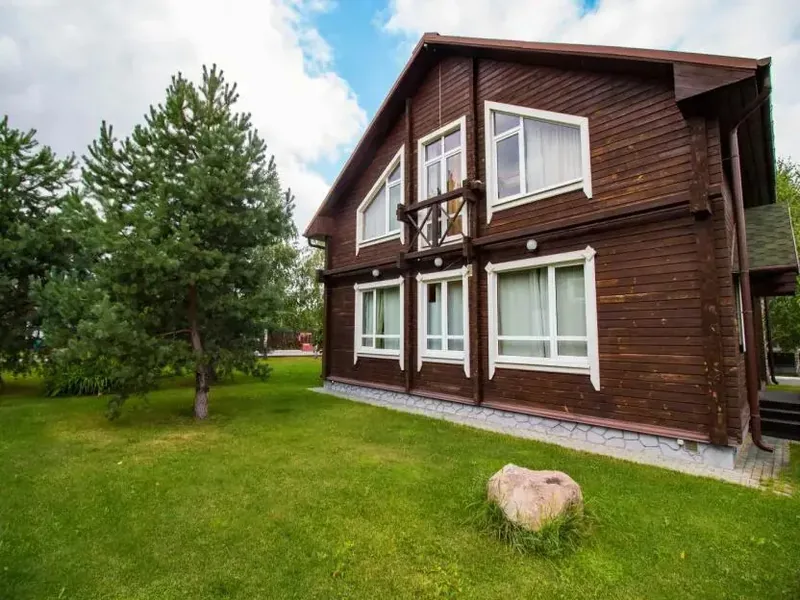 Фасад / вход «Town Hostel»