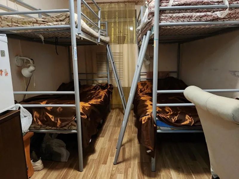 Кровать в общем номере (женский номер) в хостеле «Travel»