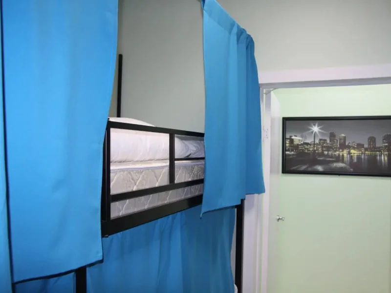 Номер в хостеле «Travel Inn Первомайская»