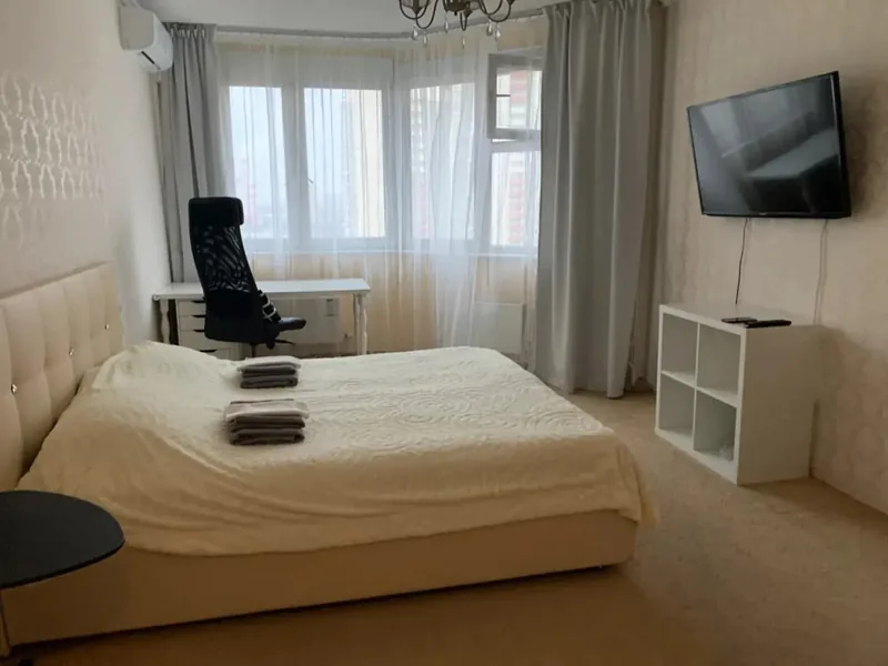 Полулюкс Comfort с балконом и с красивым видом из окна в квартире «1 Комнатная Химки»