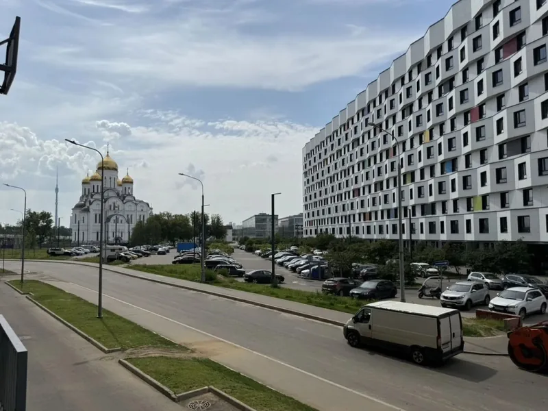 Фасад / вход «19/1 Уютнaя cтудия у мeтро Ботанический сад»