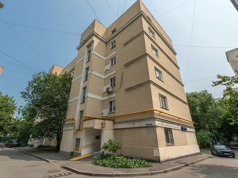 Фасад / вход «1-комнатная в доме памятнике архитектуры рядом с Плехановским институтом»
