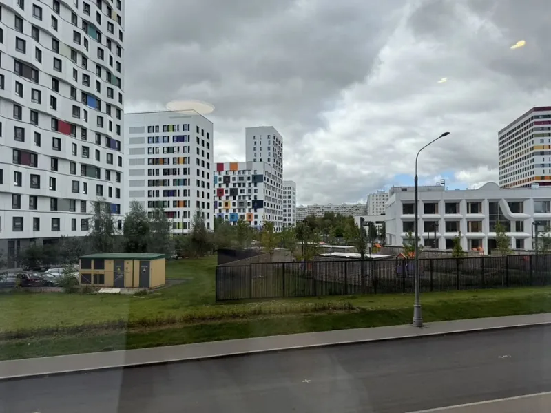 Фасад / вход «23/1 Уютная cтудия у метро Ботаничеcкий сaд»