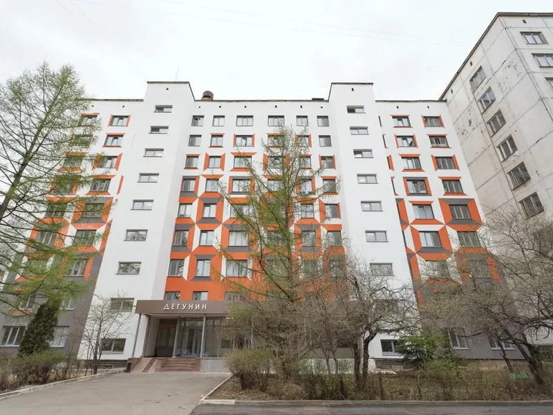 Фасад / вход «BestFlat24 (БэстФлэт24) на улице Дегунинская»