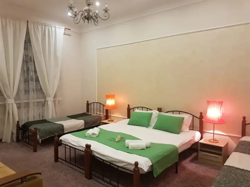 Номер в квартире «большая на Кутузовском у метро Кутузовская»