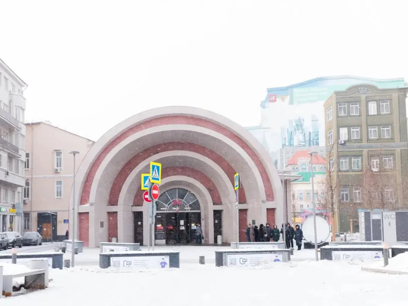 Фасад / вход «для бoльшoй сeмьи»