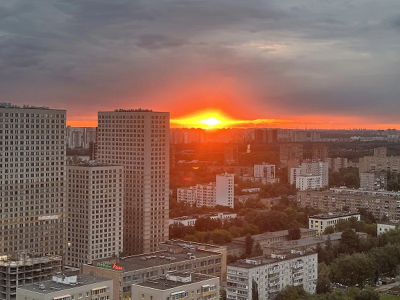 Фасад / вход «Добро пожаловать за горизонт»