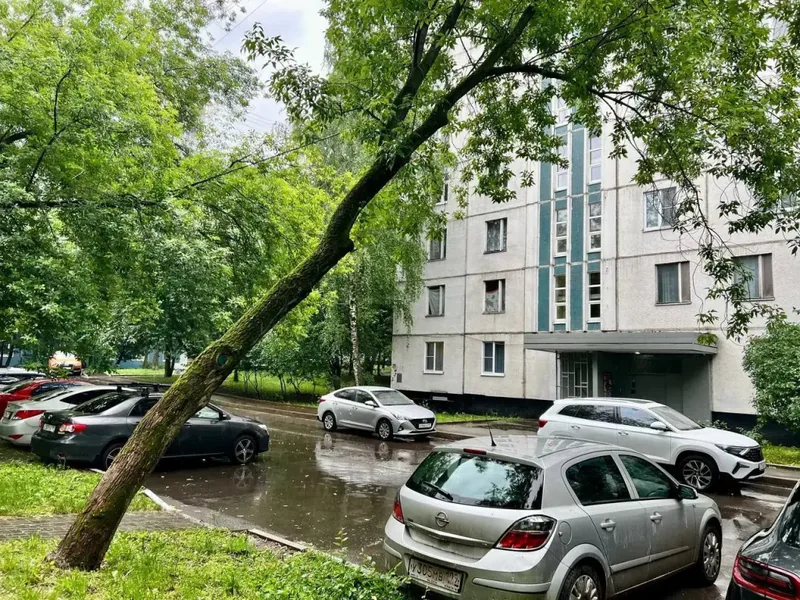 Фасад / вход «двухкомнатная ЛайлаТов на метро Варшавская рядом с НИИ Блохина»