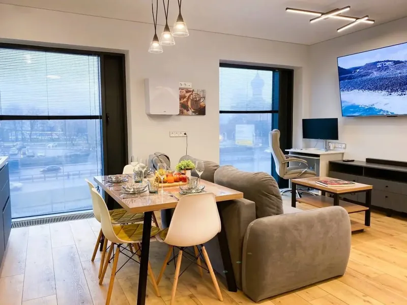 Апартаменты с 3 комнатами с красивым видом из окна в квартире «KatrinRent Business Family Suite с Панорамными Окнами»