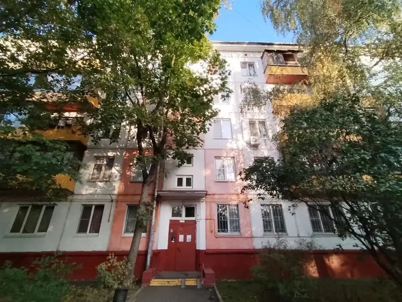 Фасад / вход «Двушка Возле Метро Каширская»