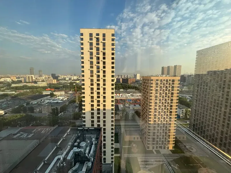 Фасад / вход «на 24 Этаже с Видом на Москву»