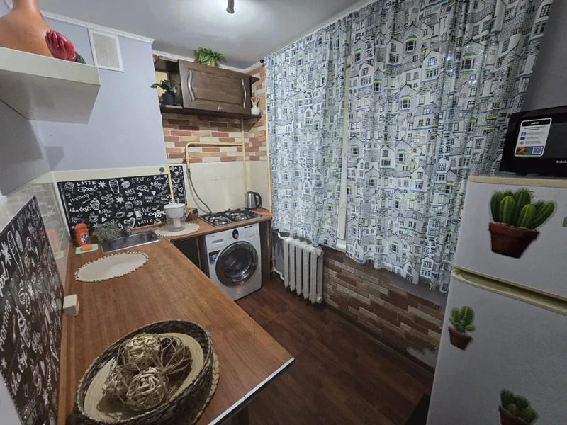 Другие фото квартиры «на Азовской 29 к2»