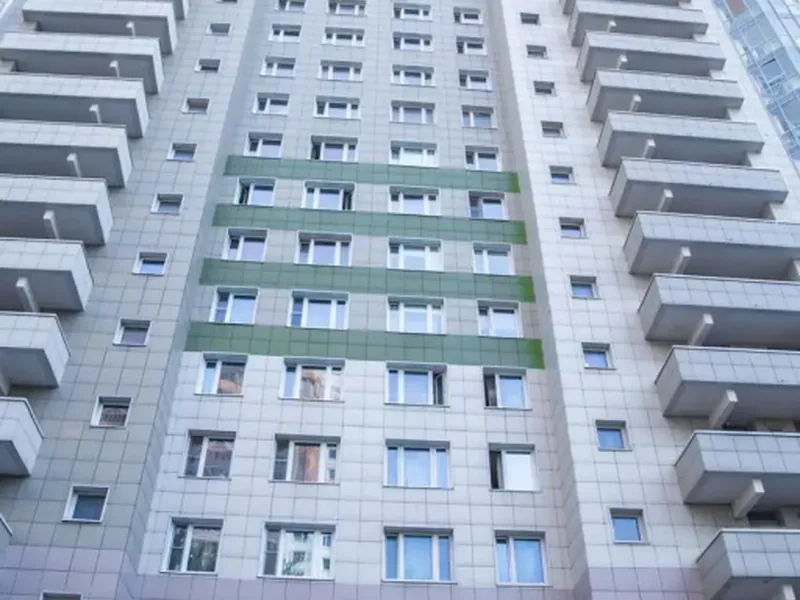 Фасад / вход «посуточно у метро, чисто, уютно и недорого»
