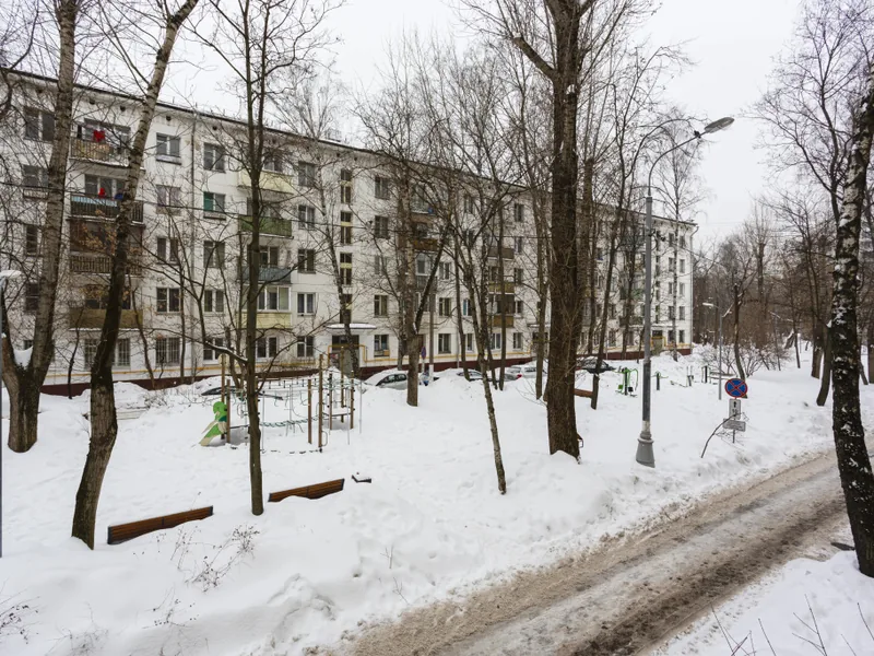 Фасад / вход «на Нагорной 31 с6»