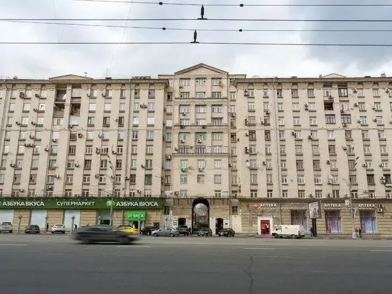 Фасад / вход «на Павелецкой»