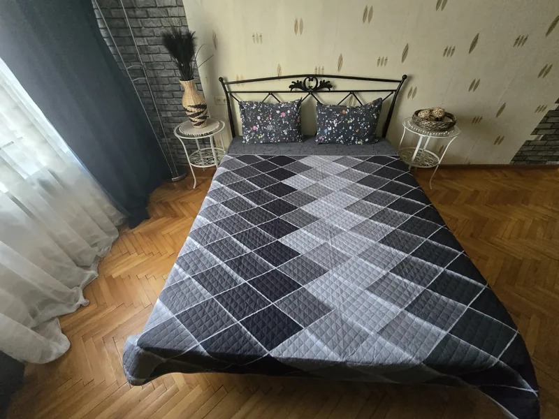 Другие фото квартиры «на Профсоюзной 140 к1»