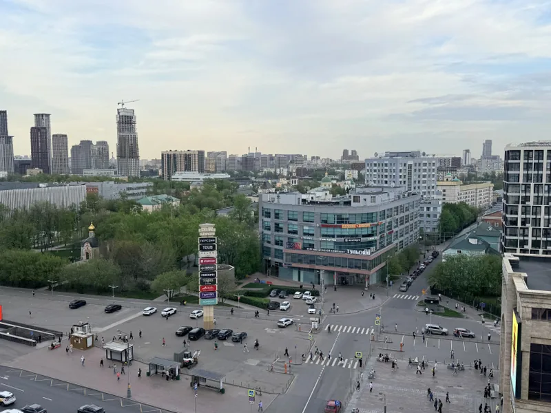 Фасад / вход «на Тульской»
