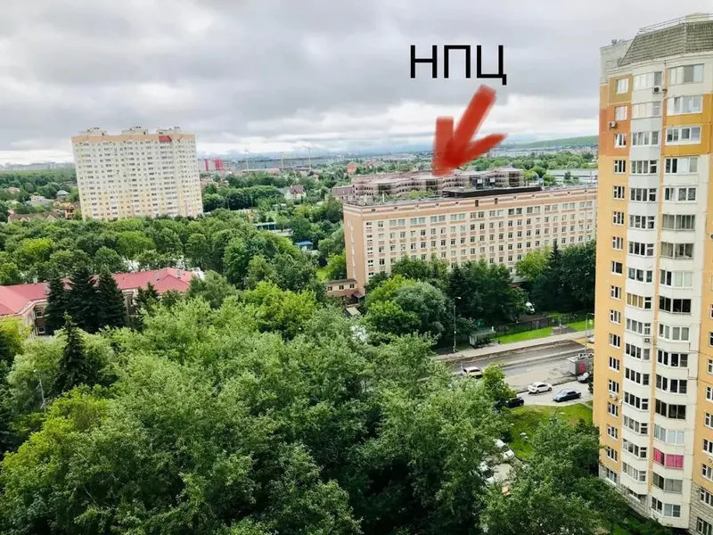 Фасад / вход «на Волынской 8»