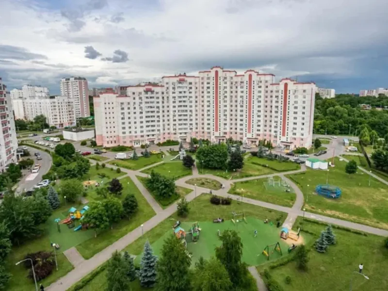 Фасад / вход «Однушка на Изюмской»