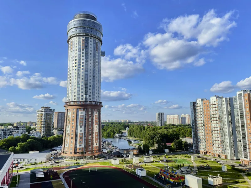 Фасад / вход «Превосходная У Набережной Канала Москвы/ 4 Спальных Места / Дом Бизнес - Класса»