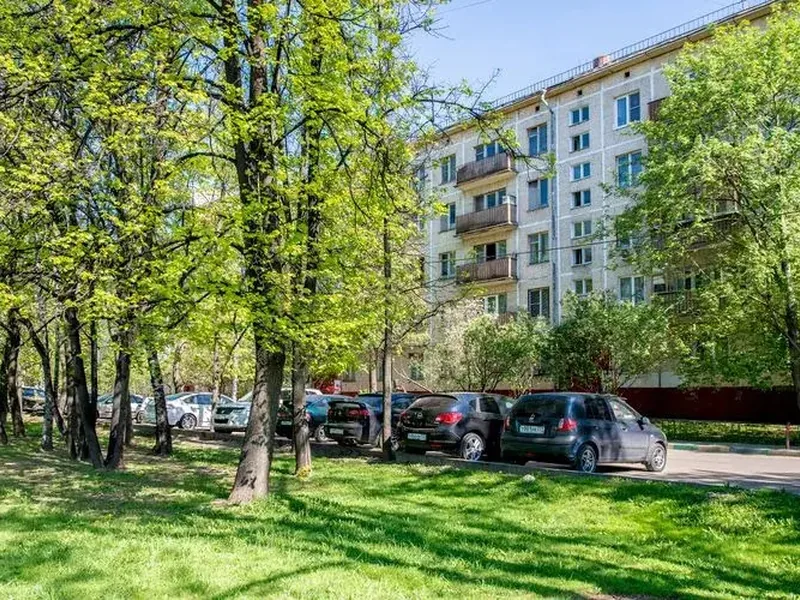 Фасад / вход «Просторная рядом с метро»