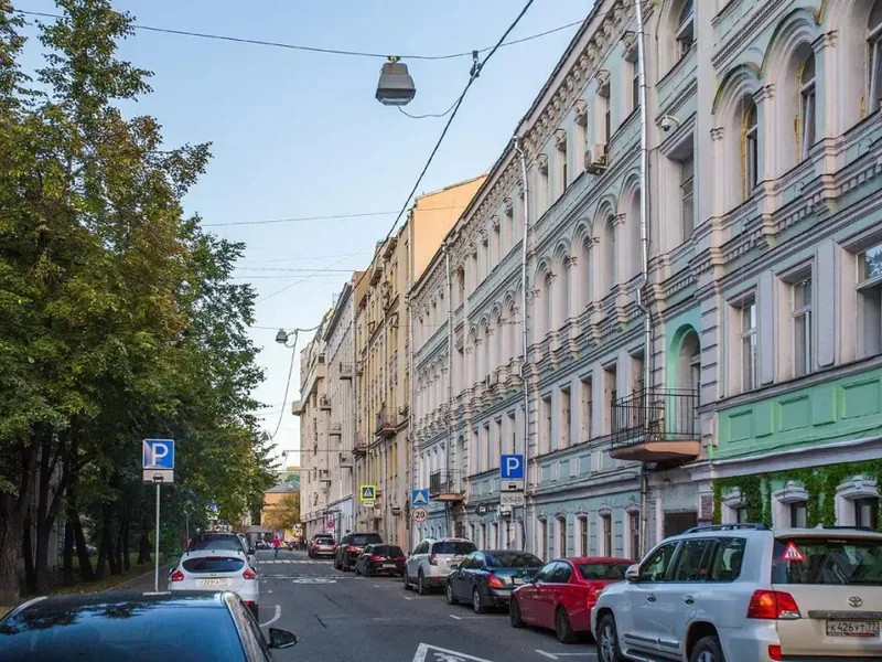 Фасад / вход «Rent Flat in Moscow (Рент Флэт ин Москоу) на переулке Даев»