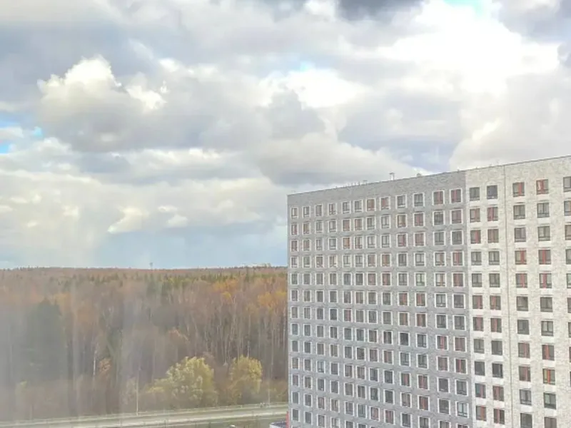 Фасад / вход «с дизайнерским ремонтом на Реутовской ул., 21»