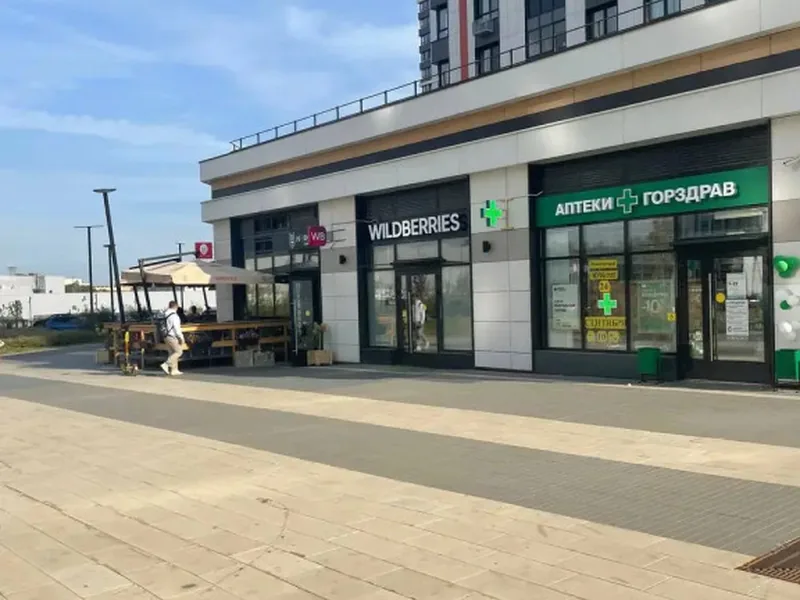 Фасад / вход «однокомнатная  ЛайлаТов на метро Варшавская рядом с НИИ Блохина»