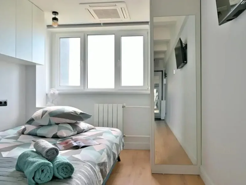 Номер в квартире «- студия 22 кв.м»