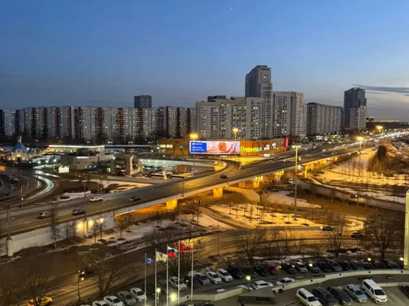 Фасад / вход «Студия Дайкер Сити на Ленинском проспекте»
