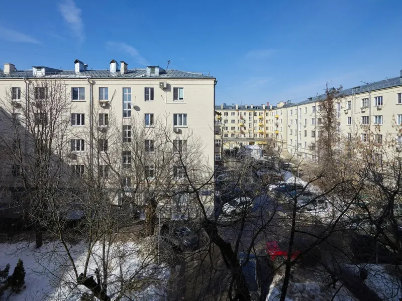 Фасад / вход «студия EasyGuest у метро Спортивная»