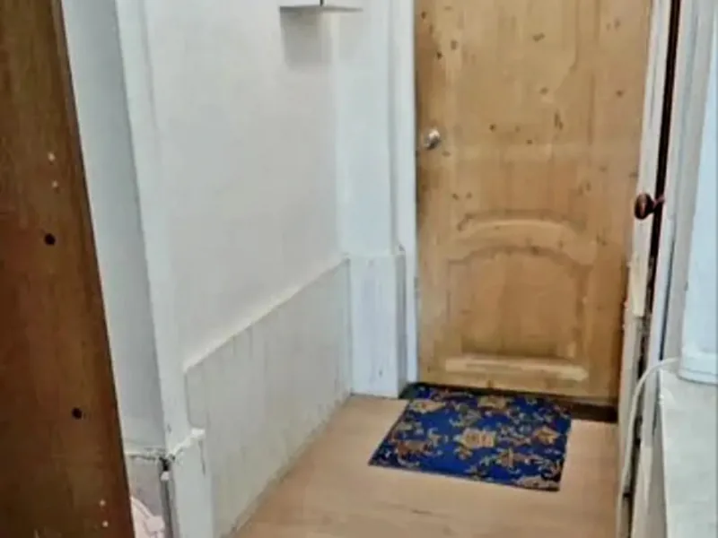 Номер в квартире «студия Эконом на Цокольном Этаже»
