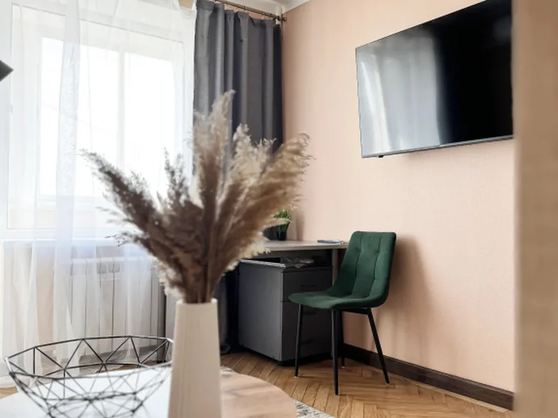 Номер в квартире «Светлая с Новым Ремонтом и Кондиционером в Центре у Метро»