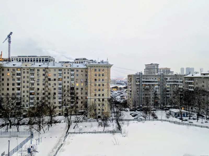 Фасад / вход «Свободна- Большая Дорогомиловская 11»