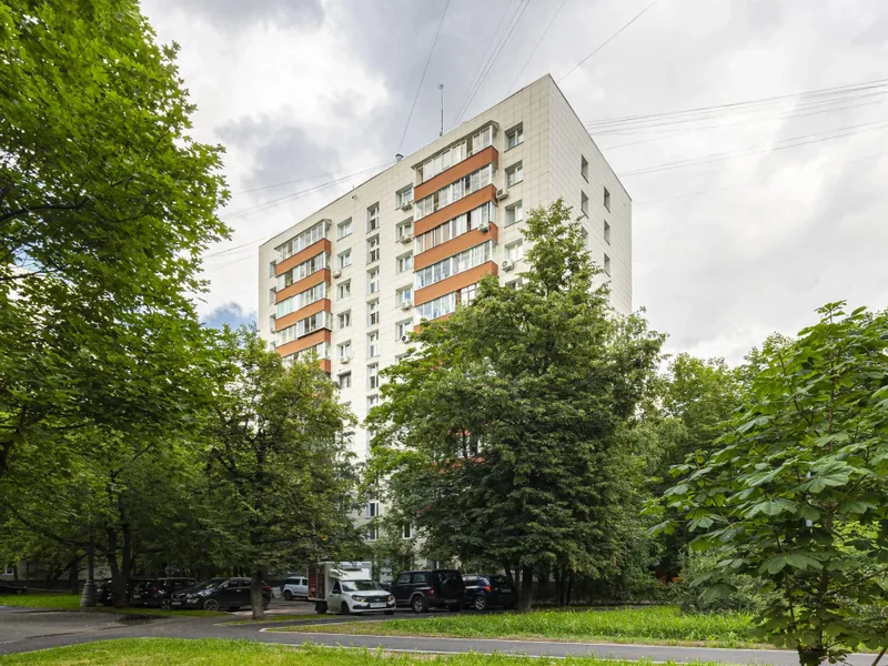 Фасад / вход «Тара»