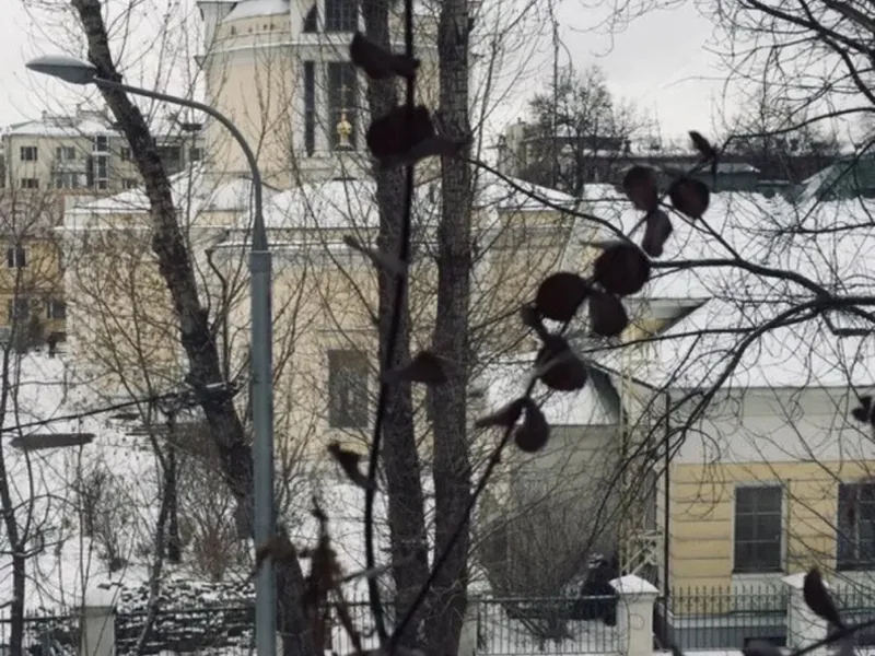 Фасад / вход «Тихая Уютная Писательская Студия в Центре Города»